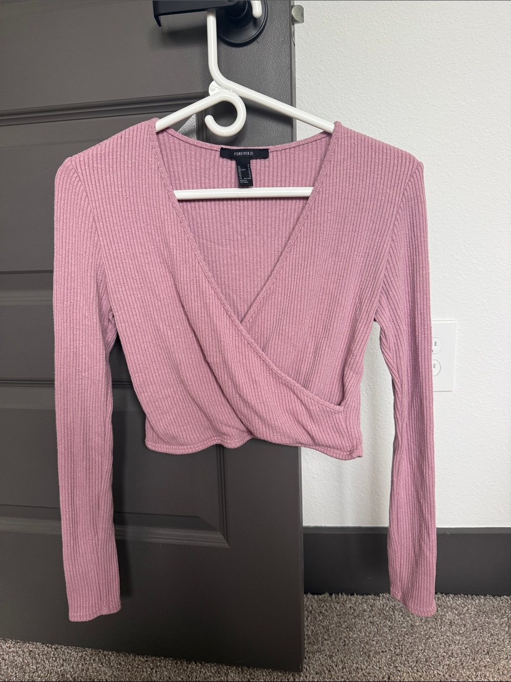 Forever 21 Dusty Pink Ribbed Wrap Long Sleeve Crop Top